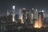 Lueur nocturne sur la métropole