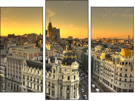 Edificio Metropolis Madrid - Three-piece canvas, Triptych