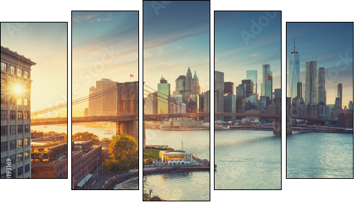 Retro style New York Manhattan with Brooklyn Bridge and Brooklyn Bridge Park in the front. - Five-piece canvas, Pentaptych