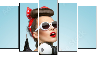 Pin-up party. - Five-piece canvas, Pentaptych
