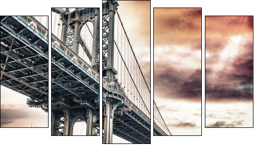 Dusk colors of the sky over magnificent Manhattan Bridge - Five-piece canvas, Pentaptych